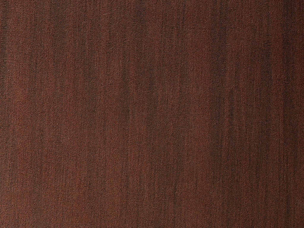 Краска с эффектом тёмной ржавчины Valpaint Klondike Corten Mid. Нанесение с вертикальным рисунком. Вид вблизи. Цвет Rif.104