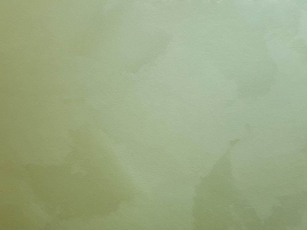 Перламутровая краска с эффектом шёлка Алюр Велюр. Эффект шёлковых мазков