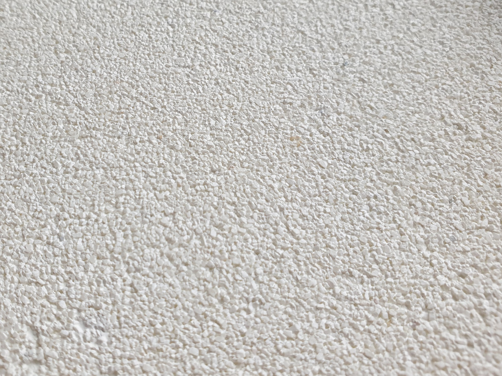 Камешковая штукатурка Bayramix Palta. Средняя фракция N 0,5 - 1,0 мм. Базовый цвет. Вид вблизи и под углом