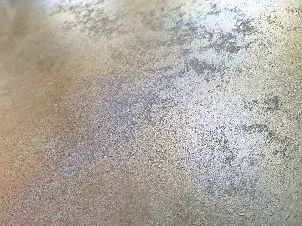 Перламутровая краска с белым песком Valpaint Mavericks. Цвет Rif.22. Вид вблизи и под углом
